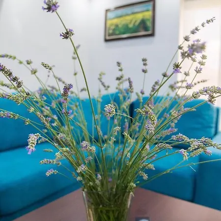 Apartament Gardenlux *